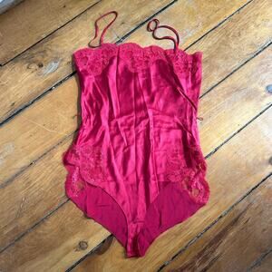 Vintage victorias secret red lace